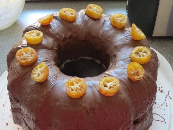 Backen: Gefüllter Schokoladenkuchen - Rezept - Bild Nr. 6