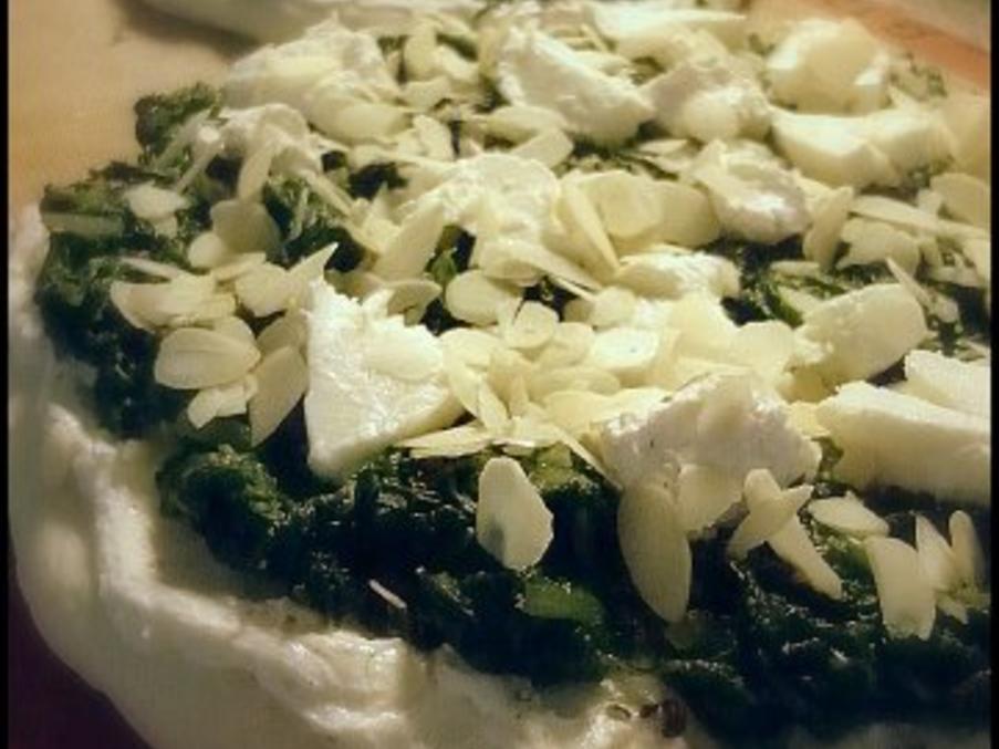 Spinat Pizza amerikanisch - einfach - von schwarzmond