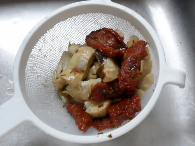 Pastaküche: Farfalle mit Ziegenkäse-Pistazien-Pesto - Rezept - Bild Nr. 3