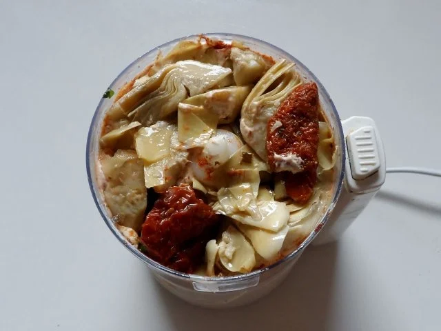 Pastaküche: Farfalle mit Ziegenkäse-Pistazien-Pesto - Rezept - Bild Nr. 7