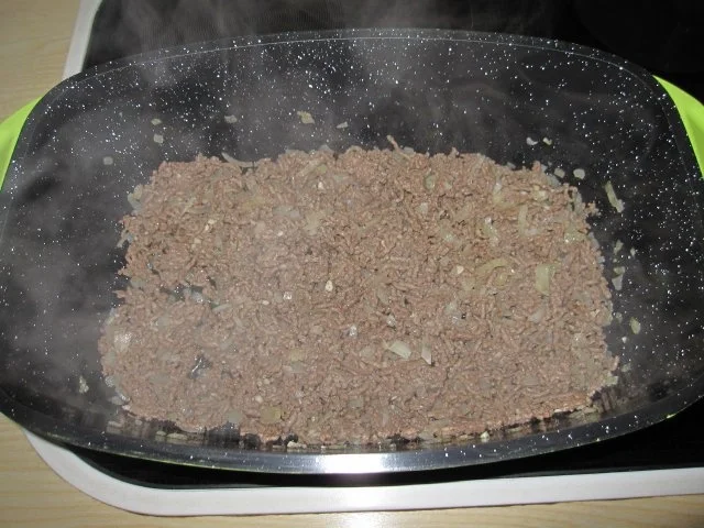 Rezept: Hackfleischauflauf - griechische Art Bild Nr. 3 Hackfleischauflauf - griechische Art - Rezept - Bild Nr. 3