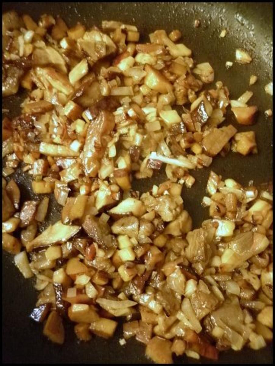 Pilz-Schmarrn mit Karottensoße - Rezept - Bild Nr. 3