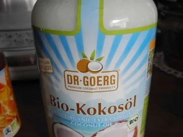 Vegan : Tomatensoße mit Kokosöl-Zwiebeln auf Spaghetti - Rezept - Bild Nr. 8