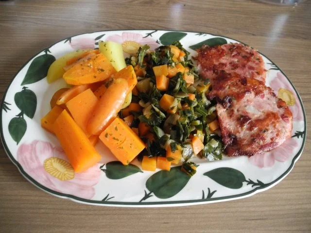 Unter 30 Minuten : Viel Vitamine mit gebratener Wurst - Rezept