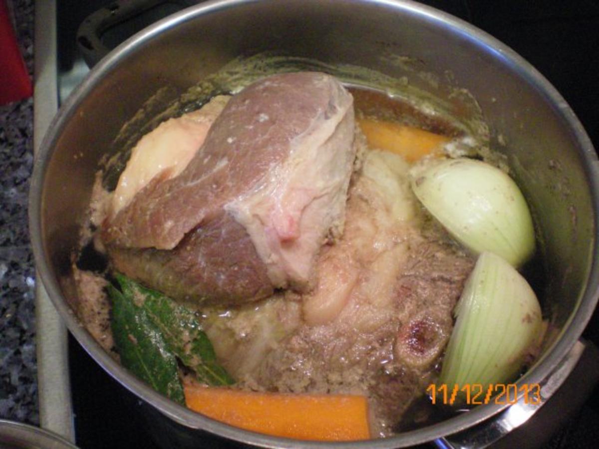 Suppe: Steckrübensuppe mit Suppenfleisch vom Gallowayrind - Rezept - Bild Nr. 3