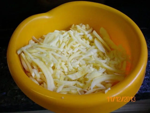 Rezept: Suppe: Steckrübensuppe mit Suppenfleisch vom Gallowayrind Bild Nr. 6 Suppe: Steckrübensuppe mit Suppenfleisch vom Gallowayrind - Rezept - Bild Nr. 6