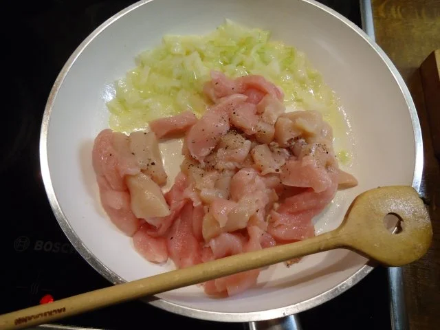 Paprikapfanne "Triologie" mit Pute und Hühnchen - Rezept - Bild Nr. 4