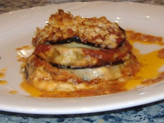 Rezept: Auberginenauflauf mit Thunfischcreme Auberginenauflauf mit Thunfischcreme - Rezept