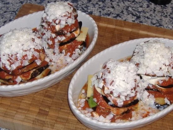 Rezept: Auberginenauflauf mit Thunfischcreme Bild Nr. 4 Auberginenauflauf mit Thunfischcreme - Rezept - Bild Nr. 4