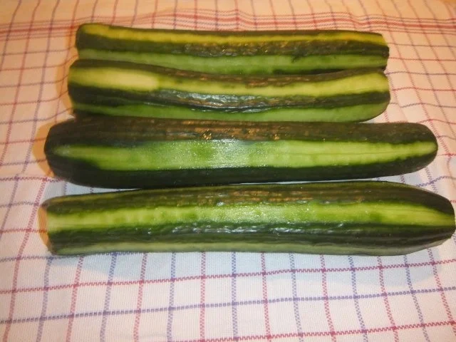 Rezept: Gurken-Nester Bild Nr. 3 Gurken-Nester - Rezept - Bild Nr. 3