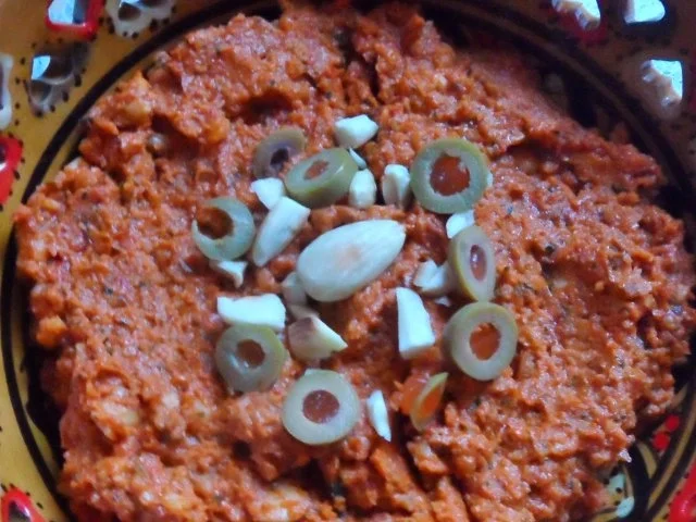 Dips: Würziger Mandel-Dip mit Oliven und Tomaten - Rezept - Bild Nr. 7