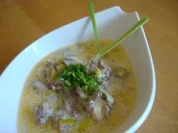 Hack - Käse Süppchen mit Nuss Croûtons - Rezept