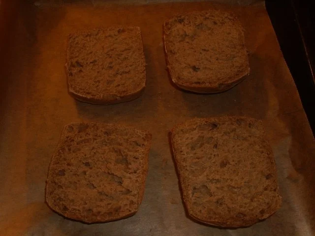 Rezept: Überbackene Schusterjungs mit dreierlei Käse und Tomate Bild Nr. 3 Überbackene Schusterjungs mit dreierlei Käse und Tomate - Rezept - Bild Nr. 3