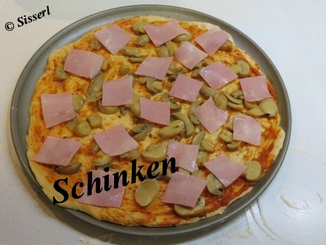 Sisserl’s ~ * Pizza pikante die 2. * - Rezept - Bild Nr. 9