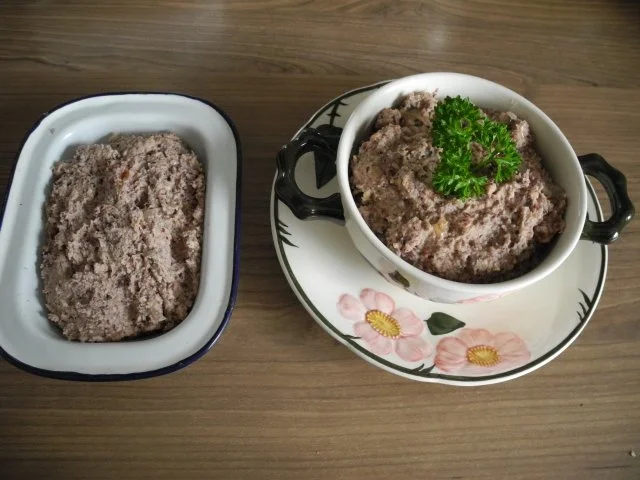 Rezept: Vegan : Lebervurst Bild Nr. 17 Vegan : Lebervurst - Rezept - Bild Nr. 17