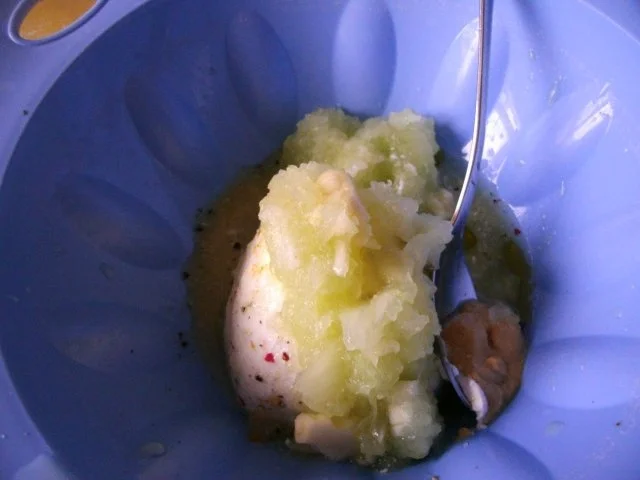 Bratkartoffeln mit Tzaziki-Remouladensoße - Rezept - Bild Nr. 5