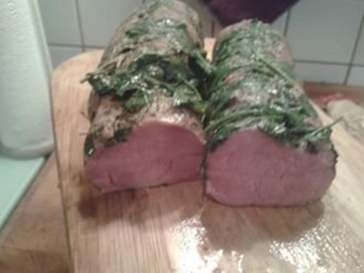 Schweinelende mit Kräuter (Niedrigtemperatur) - pochiert - Rezept ...