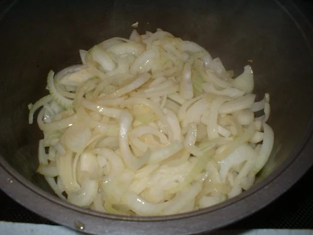 Gulasch von Leberkäse gemacht..... - Rezept - Bild Nr. 7