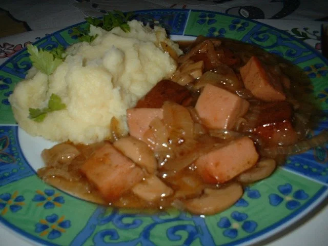 Gulasch von Leberkäse gemacht..... - Rezept - Bild Nr. 11