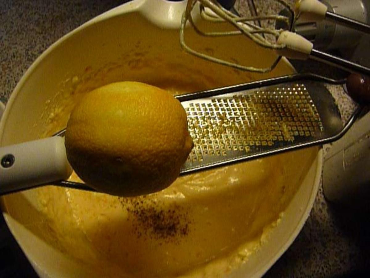 Kuchen: Zitronenkuchen gefüllt - Rezept - Bild Nr. 4