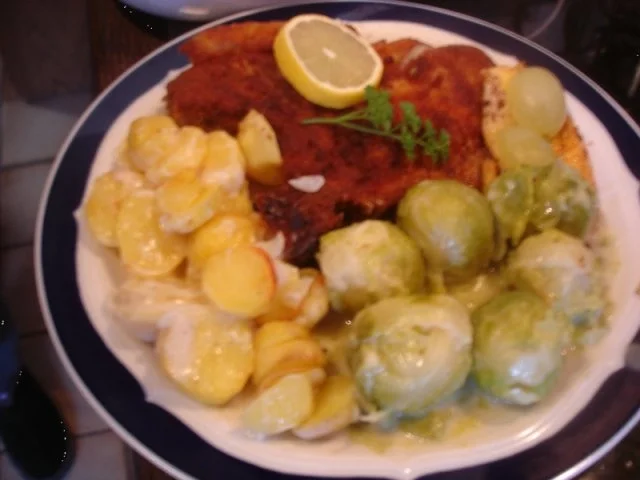 Rezept: Stielkotelett mit Rosenkohl und Kartoffelgratin Bild Nr. 19 Stielkotelett mit Rosenkohl und Kartoffelgratin - Rezept - Bild Nr. 19