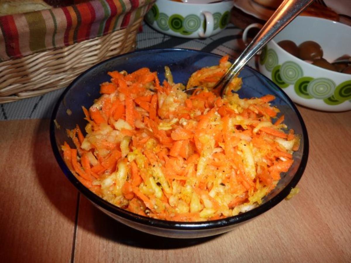 Möhrensalat mit Apfel Rezepte - kochbar.de