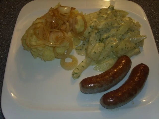 Rezept: Kohlrabigemüse mit Bratwurst und Kapü Bild Nr. 8 Kohlrabigemüse mit Bratwurst und Kapü - Rezept - Bild Nr. 8