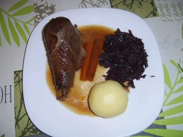 Erdnussputenkeulen in Forstmeisters Marinade - Rezept