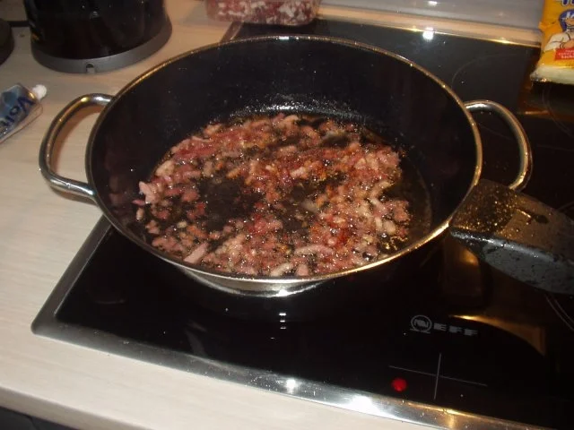 Rezept: Pilzgeschnetzeltes mit Knödelhaube Bild Nr. 3 Pilzgeschnetzeltes mit Knödelhaube - Rezept - Bild Nr. 3