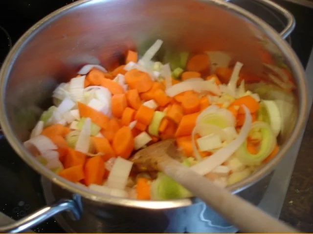 Möhrensuppe mit Kochsahne - Rezept - Bild Nr. 3