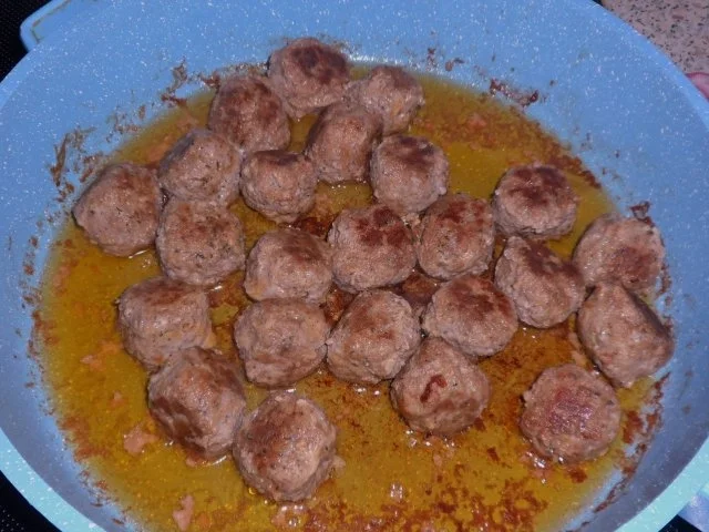 Aufläufe: Cremiger Schwarzwurzel-Kohlrabi-Auflauf mit Dill-Hackbällchen - Rezept - Bild Nr. 6