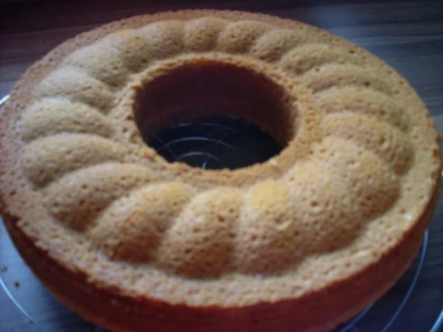 Rezept: Joghurt-Zitronen-Kuchen Bild Nr. 11 Joghurt-Zitronen-Kuchen - Rezept - Bild Nr. 11