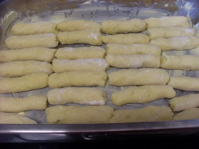 Fingernudeln   wir haben sie als Kinder schon geliebt unsere "Kartoffelwürschtle" - Rezept - Bild Nr. 8