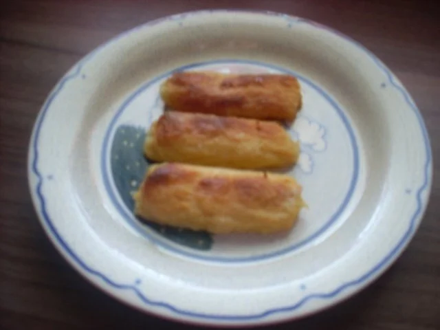 Fingernudeln   wir haben sie als Kinder schon geliebt unsere "Kartoffelwürschtle" - Rezept