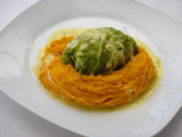 Lachsforelle im Wirsingmantel mit Kürbis-Ingwerpüree und Limettensauce - Rezept - Bild Nr. 15