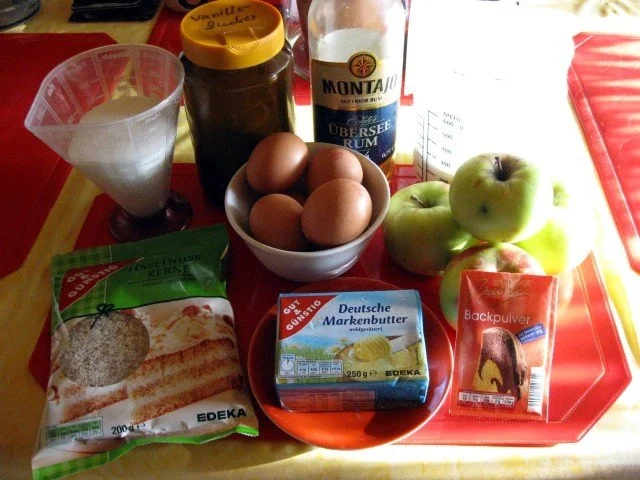 Rezept: Russischer Apfelkuchen Bild Nr. 2 Russischer Apfelkuchen - Rezept - Bild Nr. 2