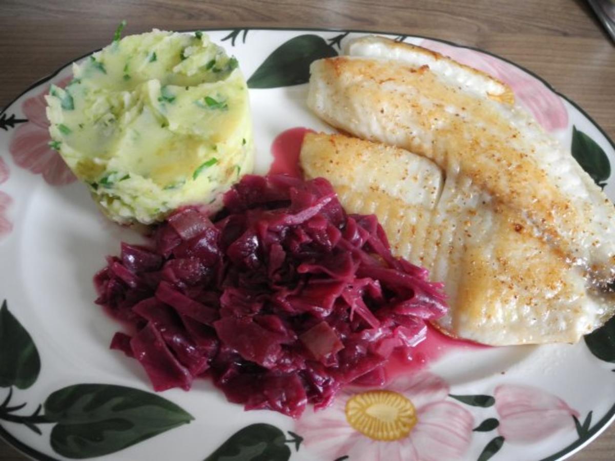 Fleischlos : Tilapia an Petersilien - Kartoffelstampf mit Rotkohl - Rezept