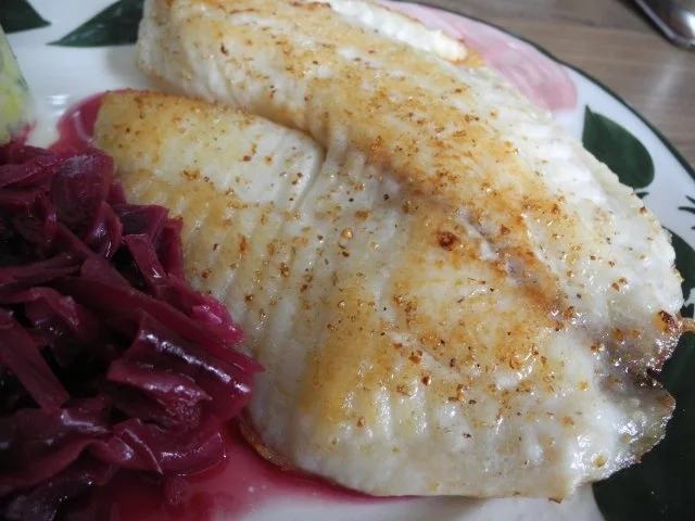 Rezept: Fleischlos : Tilapia an Petersilien - Kartoffelstampf mit Rotkohl Bild Nr. 3 Fleischlos : Tilapia an Petersilien - Kartoffelstampf mit Rotkohl - Rezept - Bild Nr. 3