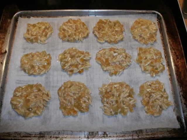 Rezept: Backen: Florentiner Bild Nr. 4 Backen: Florentiner - Rezept - Bild Nr. 4