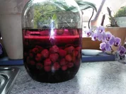 Himbeer-Vanille-Razz Likör - Rezept