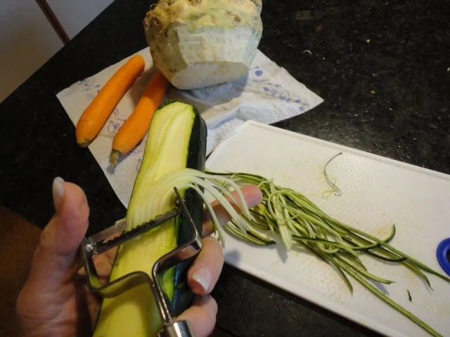Pasta mit Gemüse Streifen und Mascarpone Sauce - Rezept - Bild Nr. 3