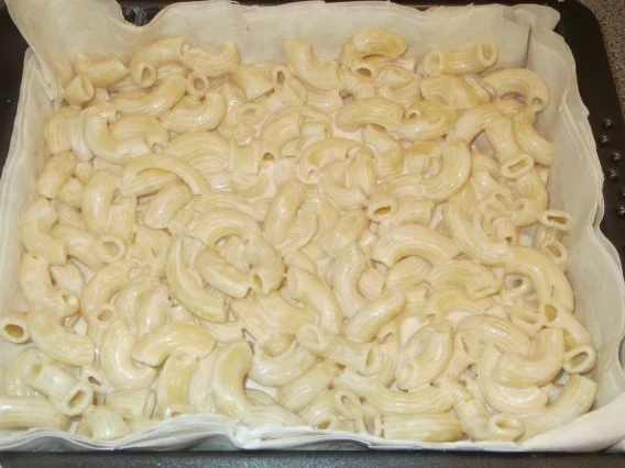 Rezept: Auflauf: Nudeln in Teighülle Bild Nr. 2 Auflauf: Nudeln in Teighülle - Rezept - Bild Nr. 2