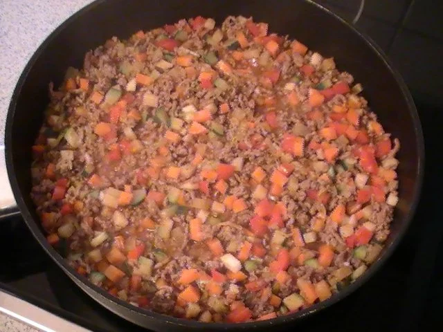 Rezept: Hackfleisch-Gemüse-Pfanne mit Reis Bild Nr. 2 Hackfleisch-Gemüse-Pfanne mit Reis - Rezept - Bild Nr. 2