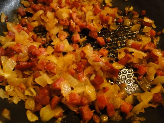 Rezept: Gratiniertes Hack in Paprikaschote Bild Nr. 4 Gratiniertes Hack in Paprikaschote - Rezept - Bild Nr. 4