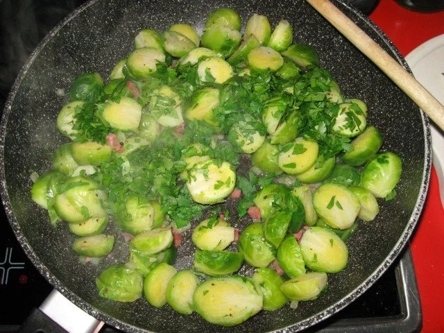 Rezept: Beilage Rosenkohl Bild Nr. 6 Beilage Rosenkohl - Rezept - Bild Nr. 6