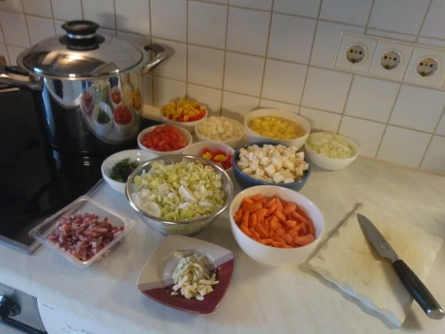 Rezept: Gemüseeintopf mit Speck Bild Nr. 4 Gemüseeintopf mit Speck - Rezept - Bild Nr. 4