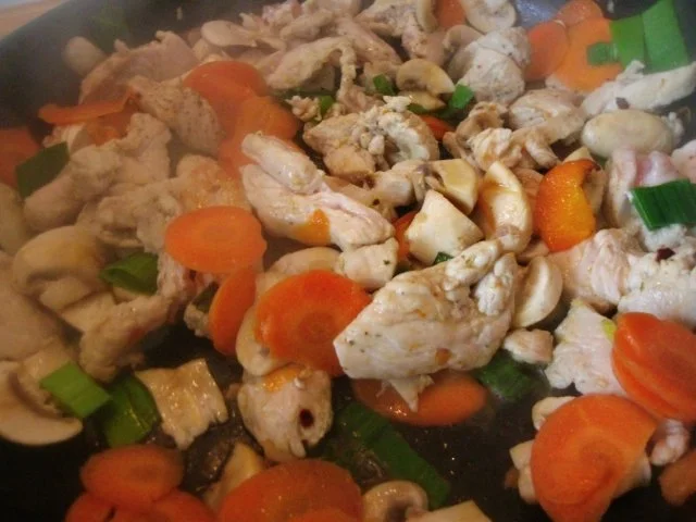 Rezept: asiatische Nudeln mit Putenfleisch Bild Nr. 5 asiatische Nudeln mit Putenfleisch - Rezept - Bild Nr. 5