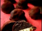 Schokoladen-Kirsch-Küsschen - Rezept