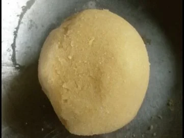 Rezept: Schokoladen-Kirsch-Küsschen Bild Nr. 3 Schokoladen-Kirsch-Küsschen - Rezept - Bild Nr. 3