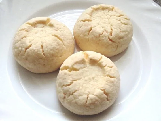 Rezept: Backen: Gülbeseker - türkische Zuckerplätzchen Backen: Gülbeseker - türkische Zuckerplätzchen - Rezept